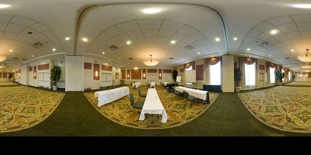 Hilton Garden Inn Edison/Raritan Center Facilities photo