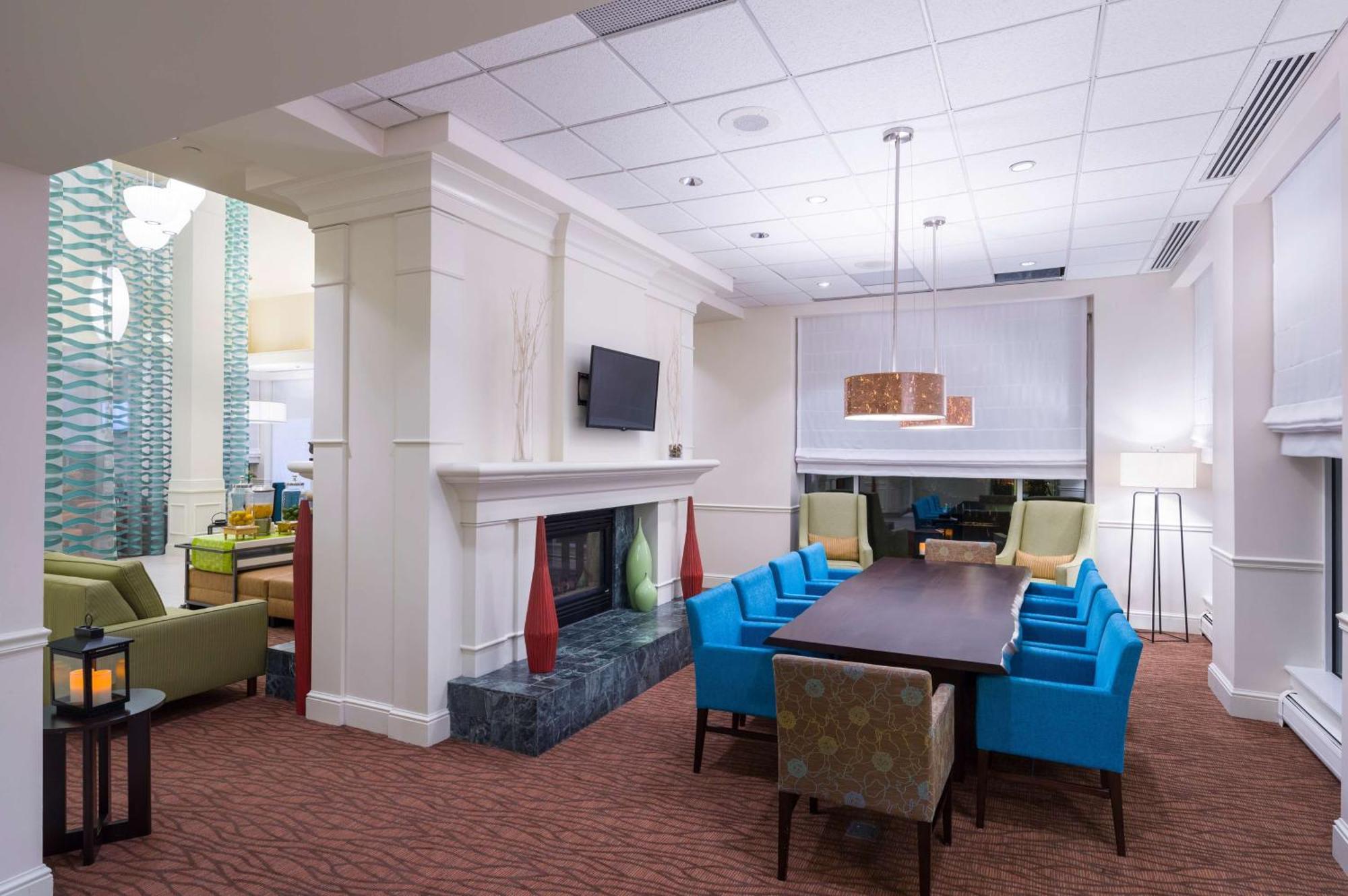 Hilton Garden Inn Edison/Raritan Center Exterior photo