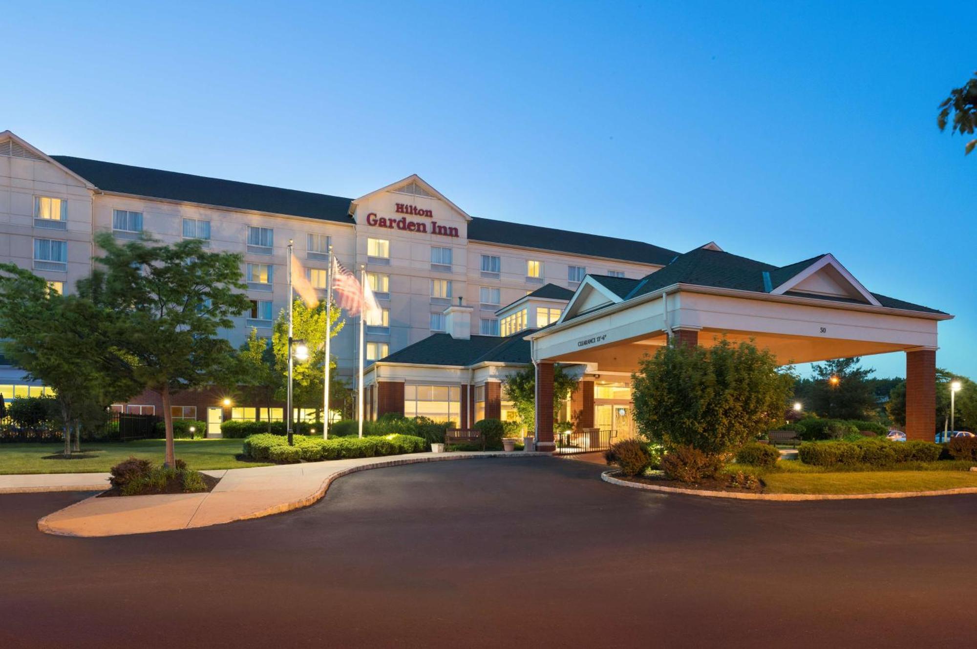 Hilton Garden Inn Edison/Raritan Center Exterior photo